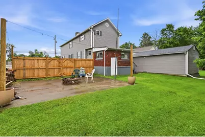 210 Perry Ave, Washington Township, PA 15012 - Photo 6