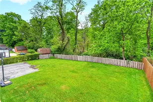 202 Winifred Dr, Pittsburgh, PA 15236 - Photo 34