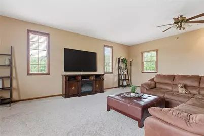 5 Longview Dr, Avella, PA 15312 - Photo 6