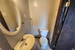 461 Highland Ave, Pittsburgh, PA 15229 - Photo 14