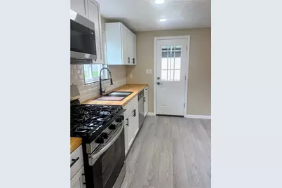 923 7th Ave, Elizabeth Twp/Boro, PA 15037 - Photo 12