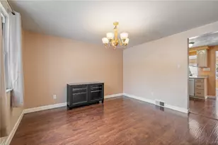 4706 E Willock Rd, Pittsburgh, PA 15227 - Photo 10