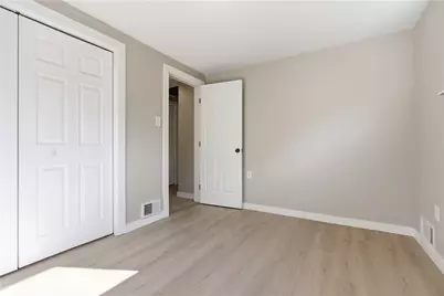 609 Monaca Rd, Hopewell Township, PA 15001 - Photo 18