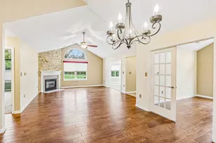 2014 Jamestown Ct, Adams Township, PA 16059 - Photo 12