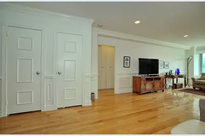 320 Fort Duquesne Boulevard #22A, Downtown Pgh, PA 15222 - Photo 18
