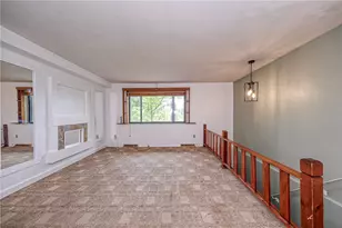 1023 Middle Rd, Pittsburgh, PA 15116 - Photo 12