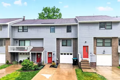 532 Hunters Path Rd, Bridgeville, PA 15017 - Photo 2