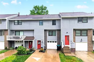 532 Hunters Path Rd, South Fayette, PA 15017 - Photo 2