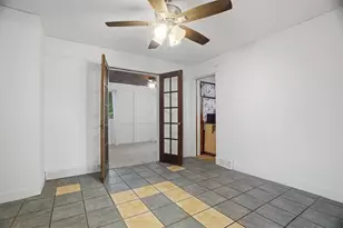 3518 Corona St, Pittsburgh, PA 15212 - Photo 8