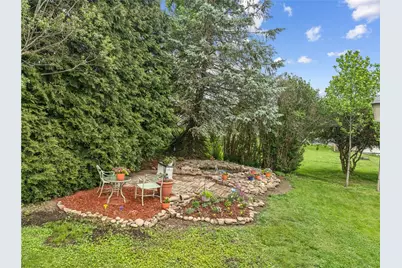 406 Overlook Dr, Industry, PA 15052 - Photo 6