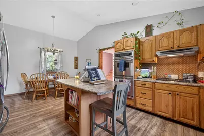201 Main St, New Freeport, PA 15352 - Photo 10