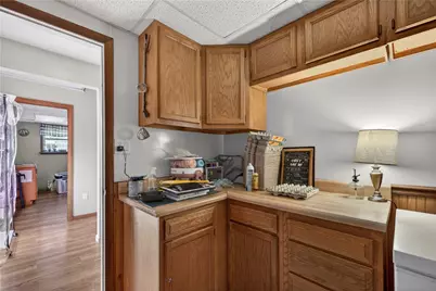 201 Main St, New Freeport, PA 15352 - Photo 12