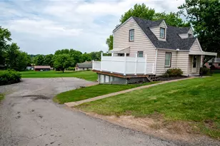2908 Conway Wallrose, Economy, PA 15005 - Photo 4