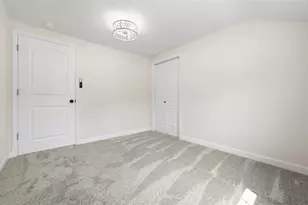 621 Oberdick Dr, Elizabeth Twp/Boro, PA 15135 - Photo 22