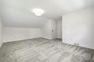 621 Oberdick Dr, Elizabeth Twp/Boro, PA 15135 - Photo 26