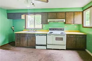 197 Coates Way, Fayette City, PA 15438 - Photo 12