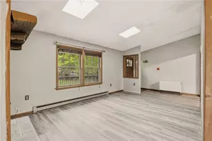 275 Aspen Mountain Rd, Jenner Township, PA 15531 - Photo 8