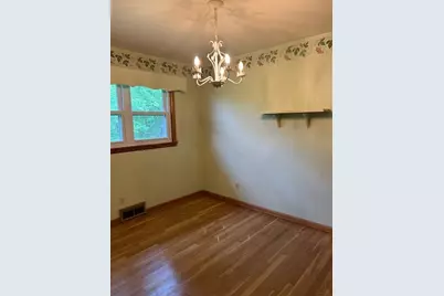 2405 N Hermitage Rd, Hermitage, PA 16148 - Photo 8