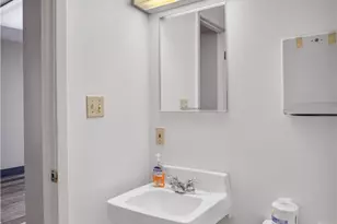 92 Bradford Ave, Pittsburgh, PA 15205 - Photo 18