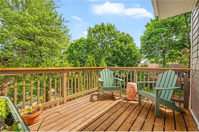 35 Lemoyne Ave, Pittsburgh, PA 15228 - Photo 14