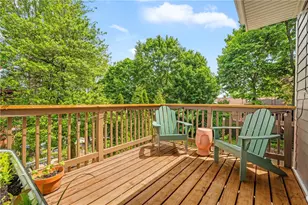 35 Lemoyne Ave, Pittsburgh, PA 15228 - Photo 14