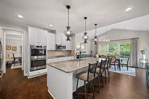 307 Longmore Dr, Adams Township, PA 16046 - Photo 14