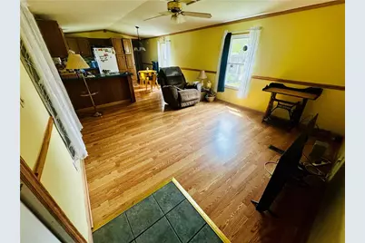142 East Alley, Franklin Township, PA 15370 - Photo 4