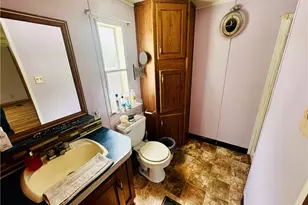 142 E Alley, Franklin Township, PA 15370 - Photo 10