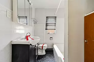 7419 Duquesne Ave, Pittsburgh, PA 15218 - Photo 26