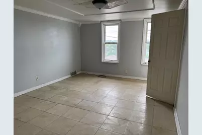 2462 Scott Way, Pittsburgh, PA 15218 - Photo 8