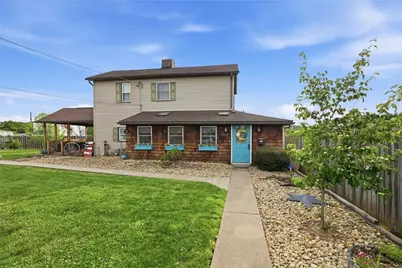 2424 Elm St, Liberty Boro, PA 15133 - Photo 2