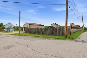 2424 Elm St, Liberty Boro, PA 15133 - Photo 38