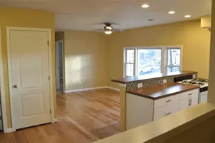 1640 Ellsworth Ave, Carnegie, PA 15106 - Photo 4