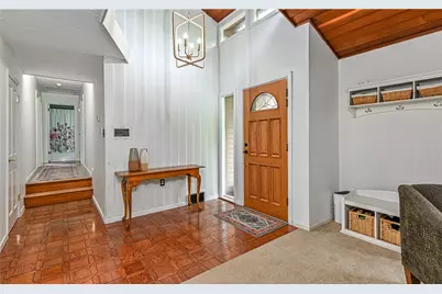 10595 Crest Rd, Pittsburgh, PA 15090 - Photo 2