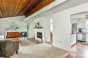 10595 Crest Rd, Pittsburgh, PA 15090 - Photo 4