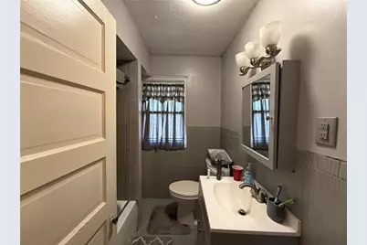 1122 Ohio Ave, Midland Boro, PA 15059 - Photo 22