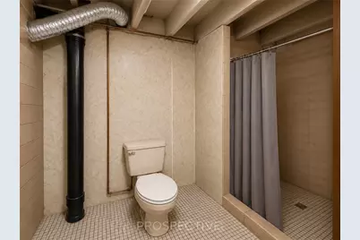 1122 Ohio Ave, Midland Boro, PA 15059 - Photo 24