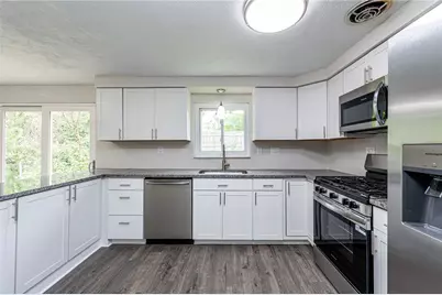 5601 Rogers Street Ext, Pittsburgh, PA 15207 - Photo 20