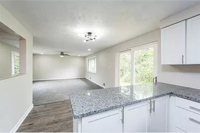 5601 Rogers Street Ext, Pittsburgh, PA 15207 - Photo 14
