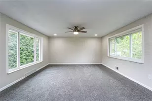 5601 Rogers Street Ext, Pittsburgh, PA 15207 - Photo 12