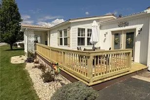 114 Brent Ln, Somerset Township, PA 15501 - Photo 2