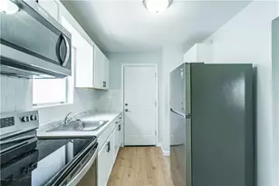 1710 Main St, Aliquippa, PA 15001 - Photo 10