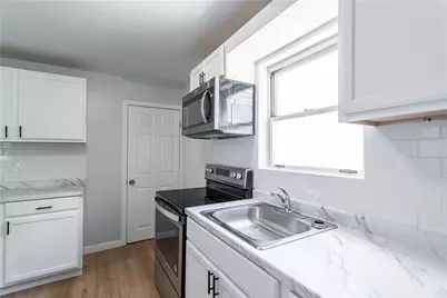 1710 Main St, Aliquippa, PA 15001 - Photo 12