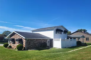 44 Clover Dr, Derry Township, PA 15650 - Photo 4