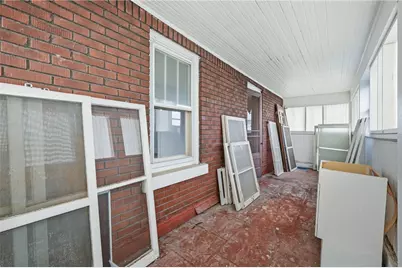 1045 Myrtle Pl, Sharon, PA 16146 - Photo 26