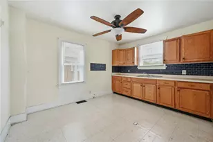 1045 Myrtle Pl, Sharon, PA 16146 - Photo 12