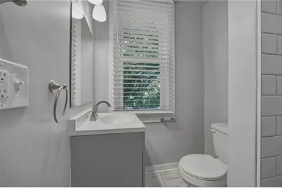 710 Herron Ave, Verona, PA 15147 - Photo 6