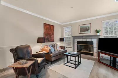 201 Adams Pointe Blvd #10, Adams Township, PA 16046 - Photo 10
