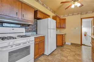 4026 Patterson Rd, Raccoon Township, PA 15001 - Photo 8
