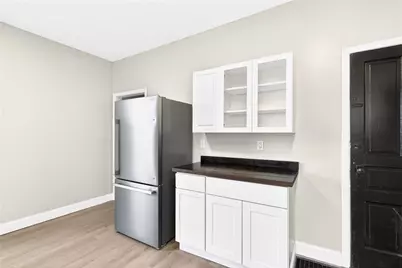 208 Wood Street, Belle Vernon, PA 15012 - Photo 10